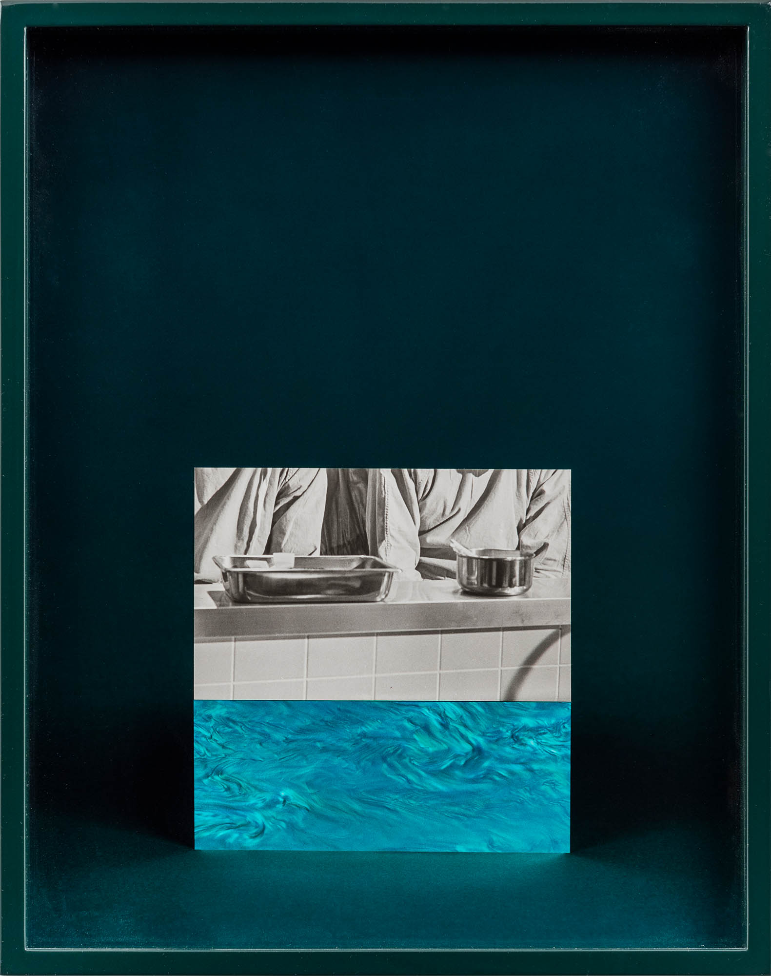 Elad Lassry, Tea Swirl, 2010 Elad Lassry, Tea Swirl, 2010