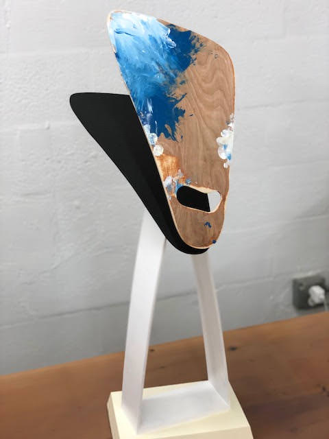 Hubert Bush, 100 memories (#84), 2018. Wood, screws, nails, glue, all-weather acrylic paint, varnish. Courtesy the artist.